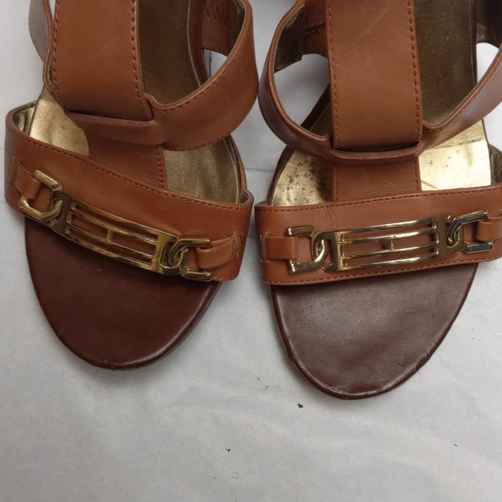 Sandals - Picture 5 of 5